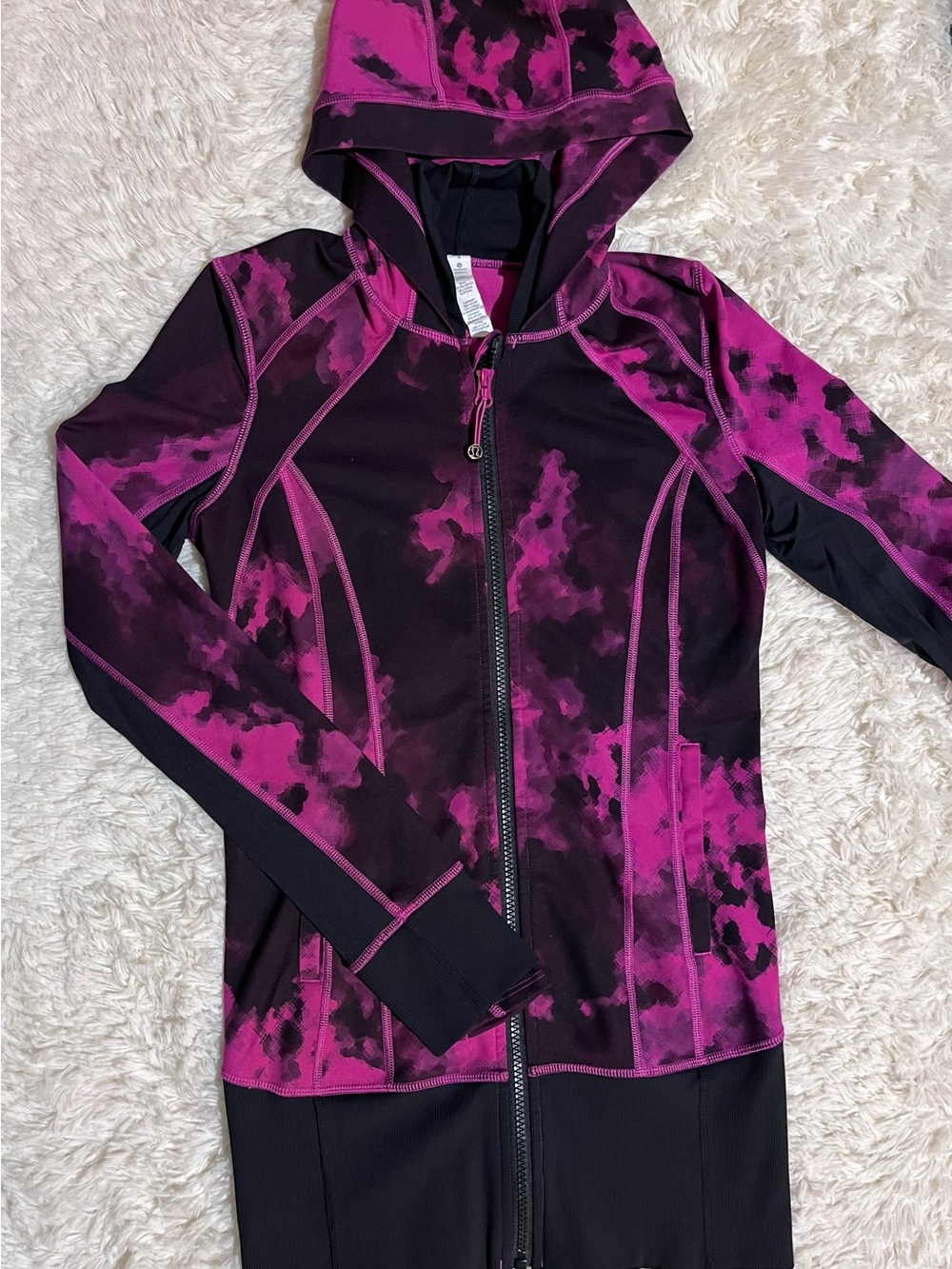 lululemon athletica Fuchsia & Black Hooded Zip Jacket